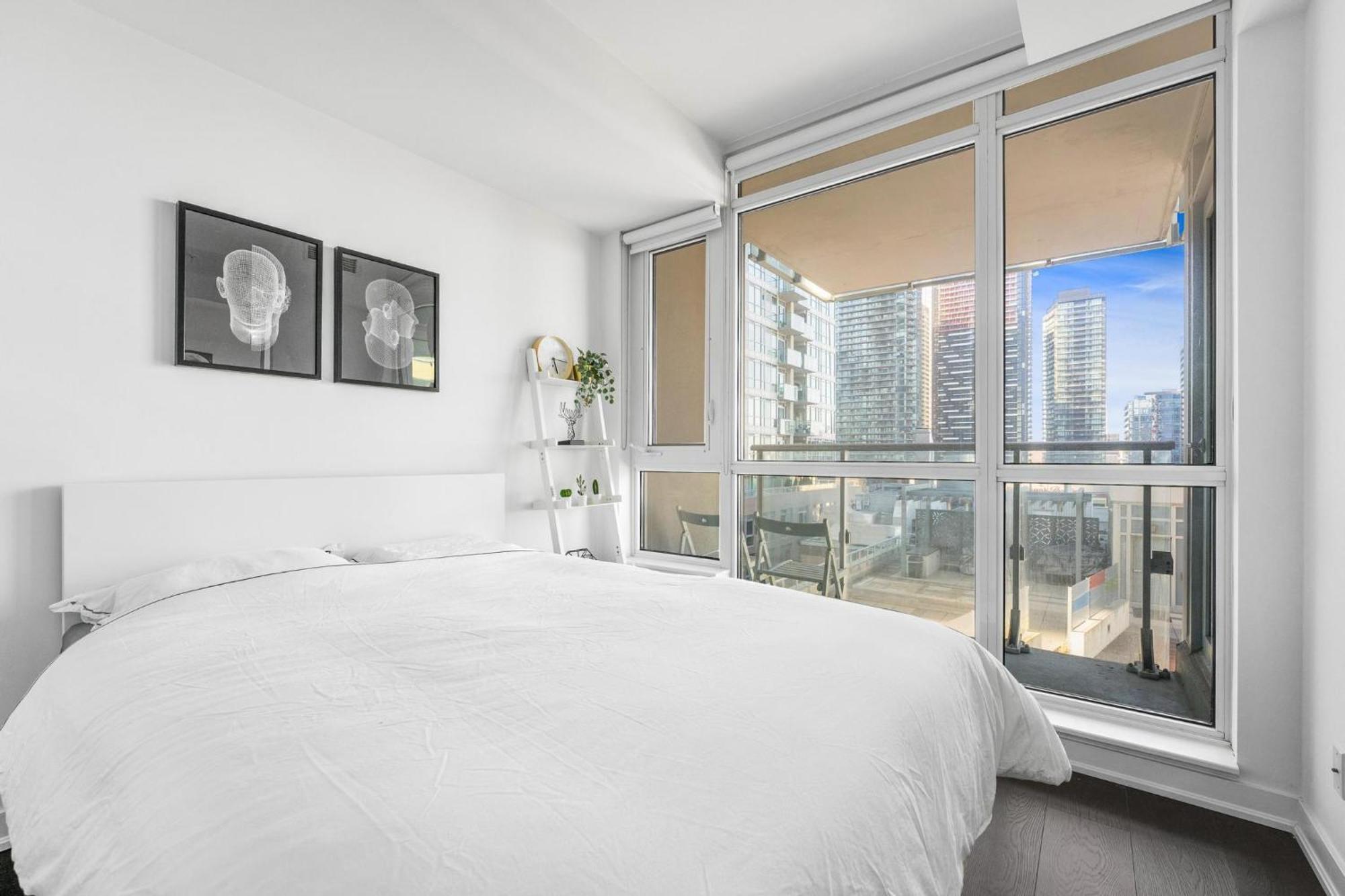 Apartamento Heart Of Downtown Toronto! Exterior foto
